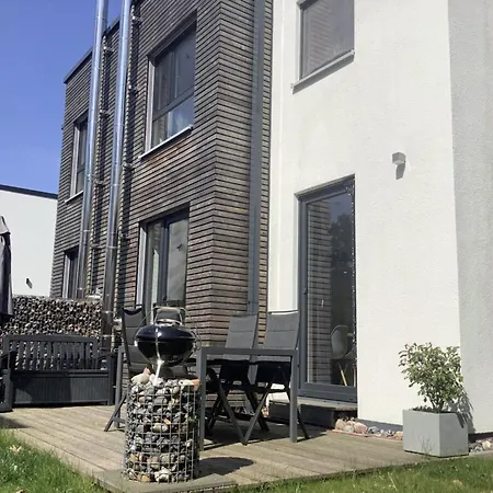 펜션 Strandburg Backbord Comfortable *