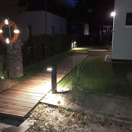 Strandburg Backbord Comfortable 글로페